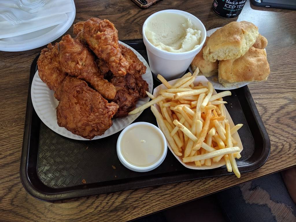 Pioneer Chicken | meal takeaway | 904 S Soto St, Los Angeles, CA 90023, USA | 3232624562 OR +1 323-262-4562