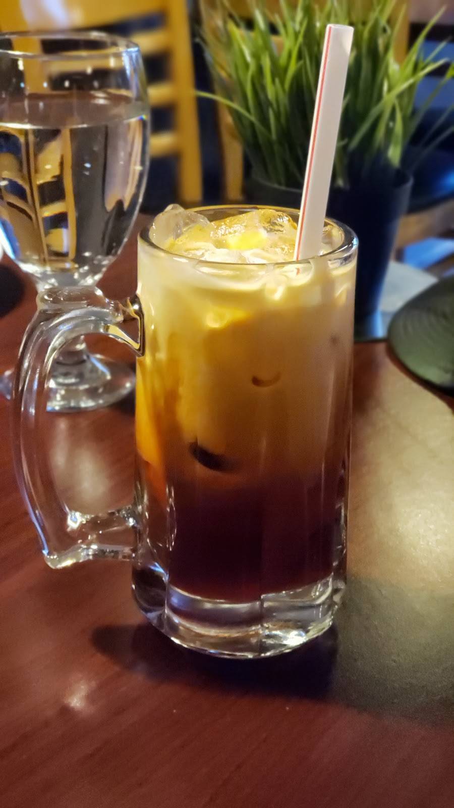 V Thai | restaurant | 982 Lake St, Roselle, IL 60172, USA | 2246539733 OR +1 224-653-9733