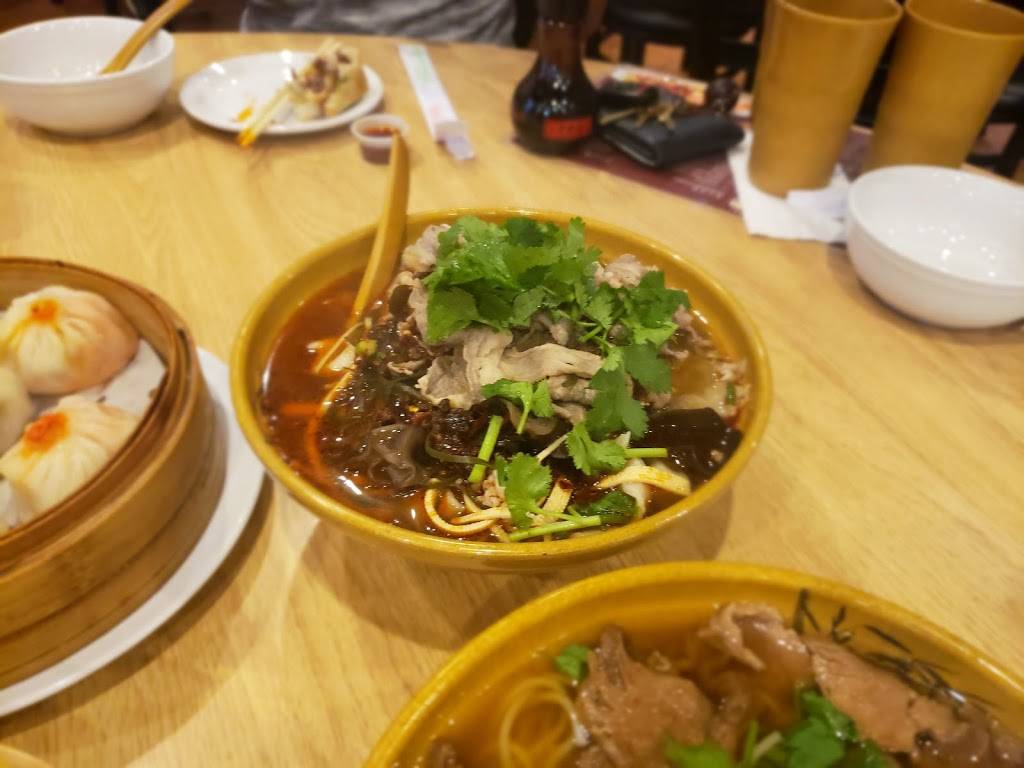 Julies Noodles | restaurant | 8557 Research Blvd #110, Austin, TX 78758, USA | 5123946967 OR +1 512-394-6967