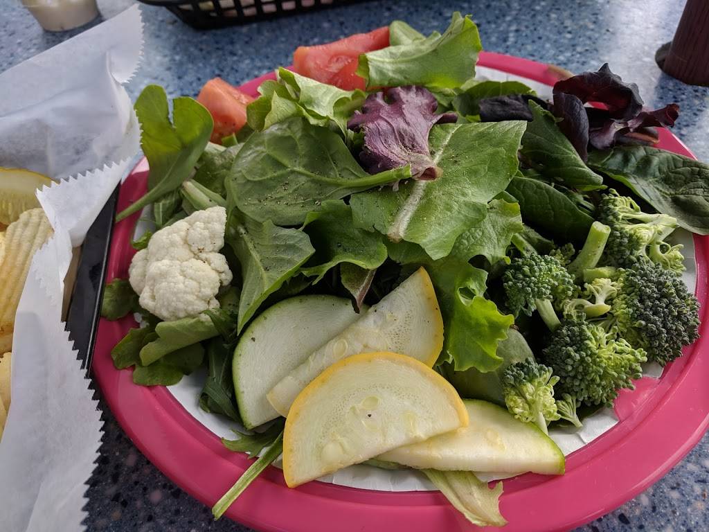 JBs Fish Camp | restaurant | 859 Pompano Ave, New Smyrna Beach, FL 32169, USA | 3864275747 OR +1 386-427-5747