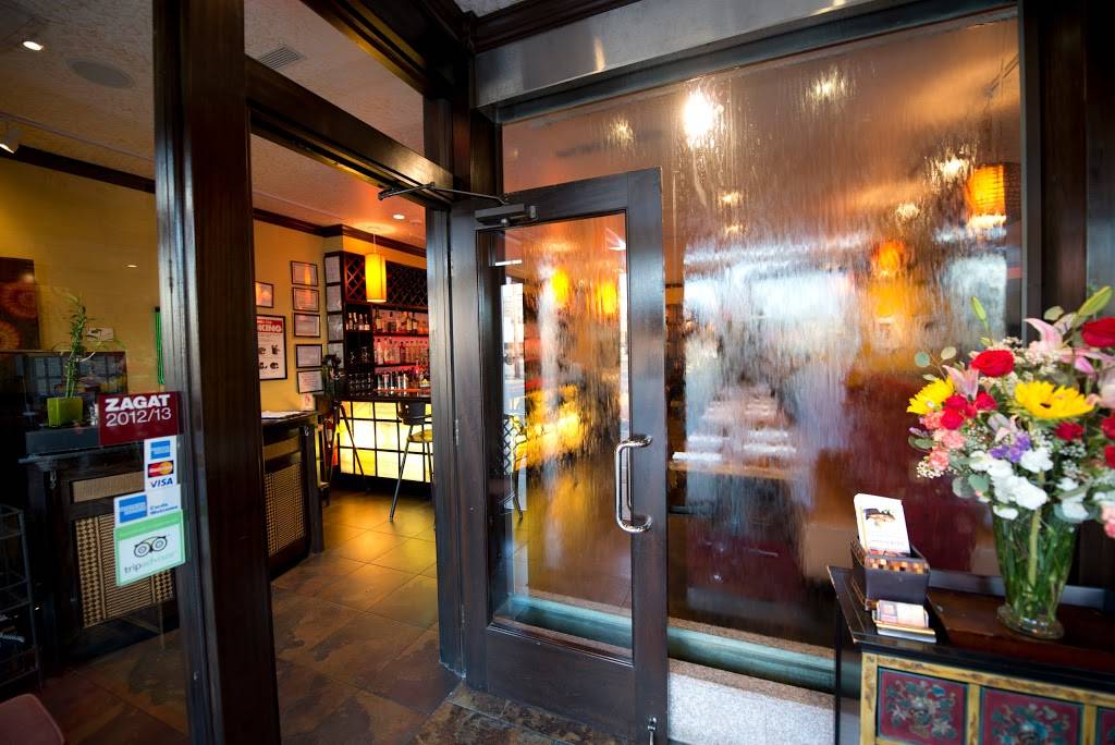 Wild Ginger | restaurant | 3018 Jericho Turnpike, East Northport, NY 11731, USA | 6318581888 OR +1 631-858-1888