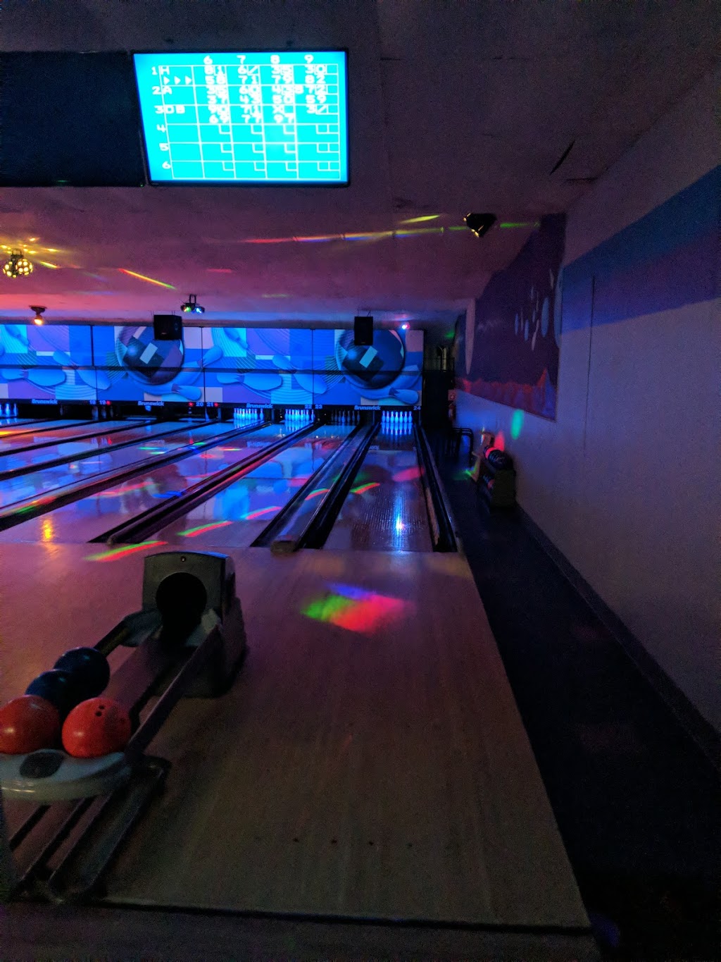 Mallwitzs Island Lanes | restaurant | 1887 Whitehaven Rd, Grand Island, NY 14072, USA | 7167730062 OR +1 716-773-0062