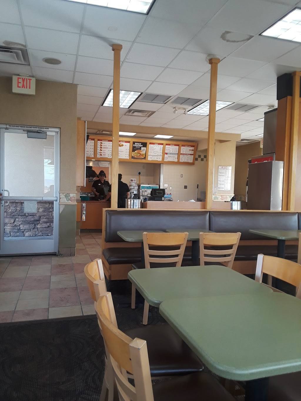 Wendys | restaurant | 1841 S San Jacinto Ave, San Jacinto, CA 92583, USA | 9516542103 OR +1 951-654-2103