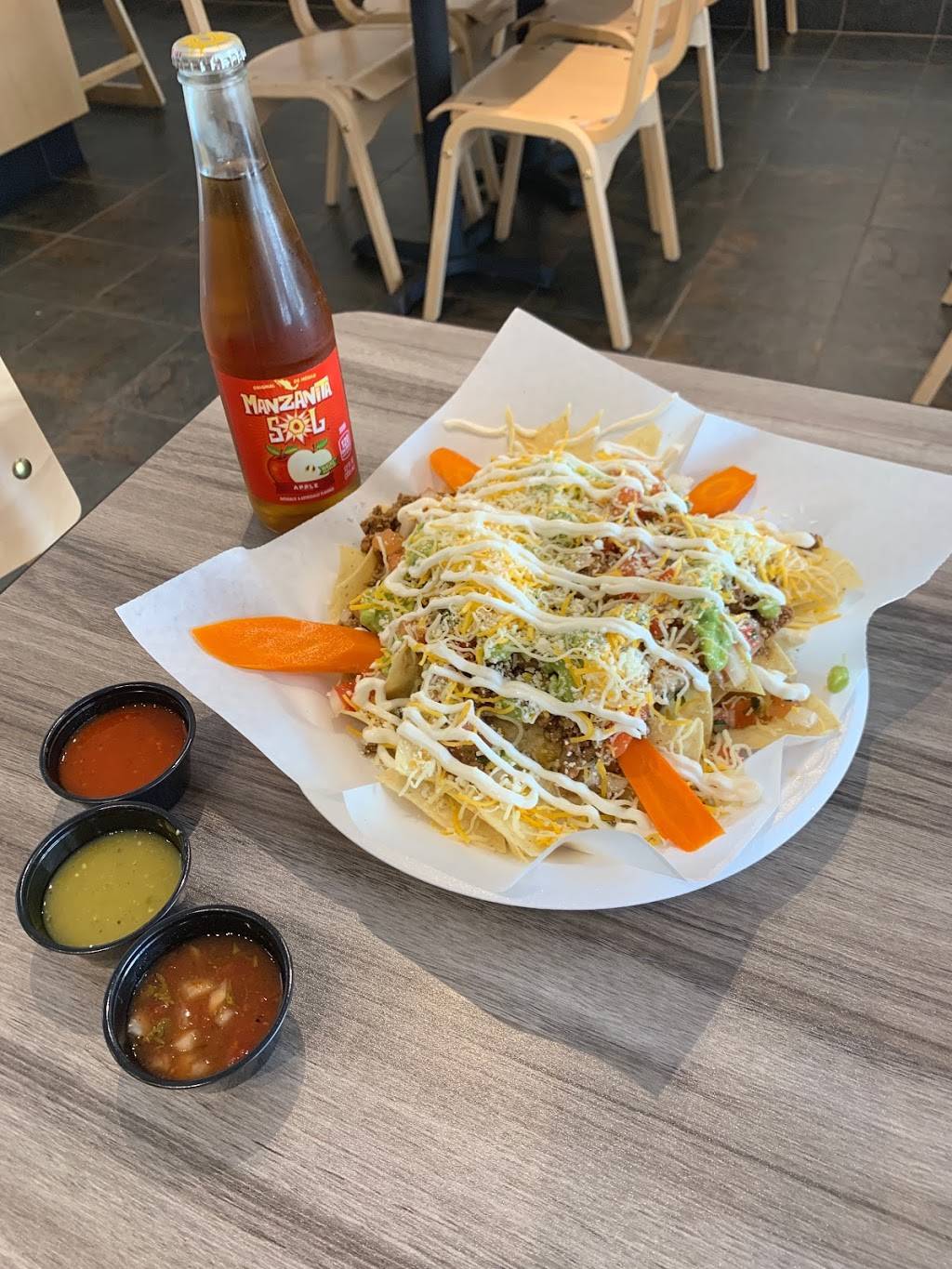 Oscars Taco Shop | restaurant | 53 W Thomas Rd Suite C and D, Phoenix, AZ 85013, USA | 6022642658 OR +1 602-264-2658