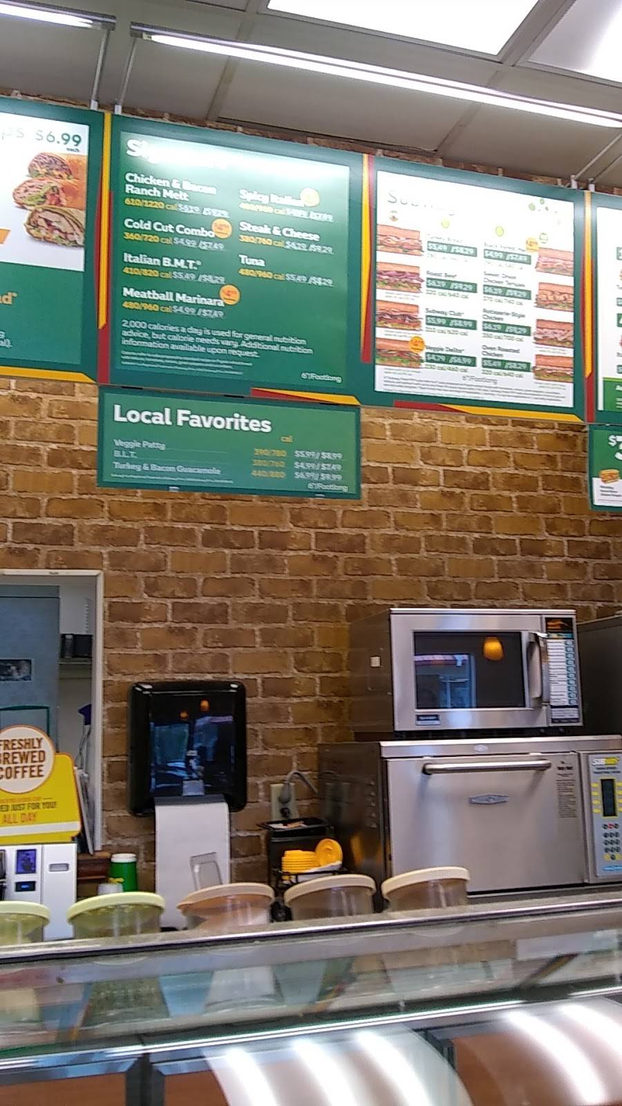 Subway | meal takeaway | 10909 Portland Ave E, Tacoma, WA 98445, USA | 2535362009 OR +1 253-536-2009