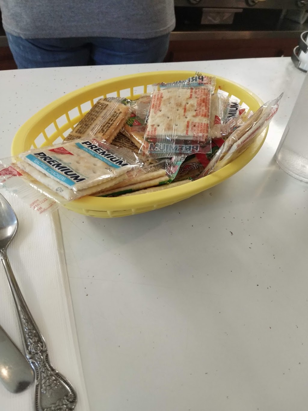 Pennys Erin Restaurant & Motel | restaurant | 911 WI-83, Hartford, WI 53027, USA | 2629661050 OR +1 262-966-1050