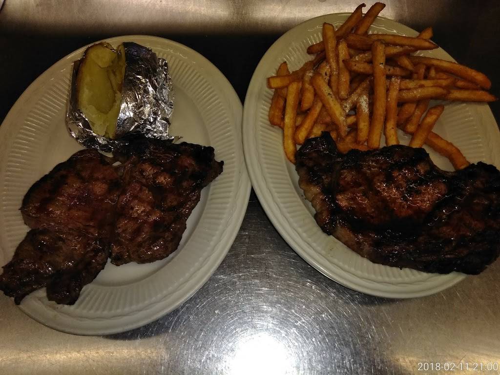 Humptys | restaurant | 10 Rockridge Rd, Englewood, OH 45322, USA | 9378321234 OR +1 937-832-1234