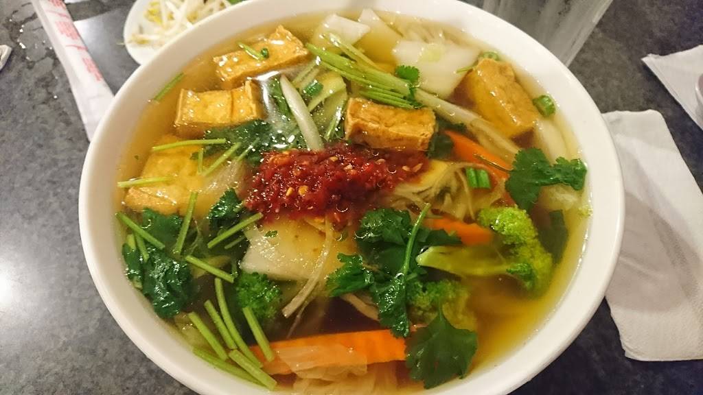 Pho Pioneer Restaurant | restaurant | 17701 Pioneer Blvd, Artesia, CA 90701, USA | 5628099250 OR +1 562-809-9250