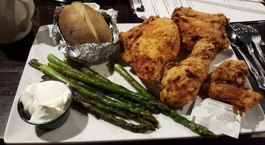 Danleys Country House | restaurant | 8495 N Adrian Hwy, Tecumseh, MI 49286, USA | 5174233657 OR +1 517-423-3657