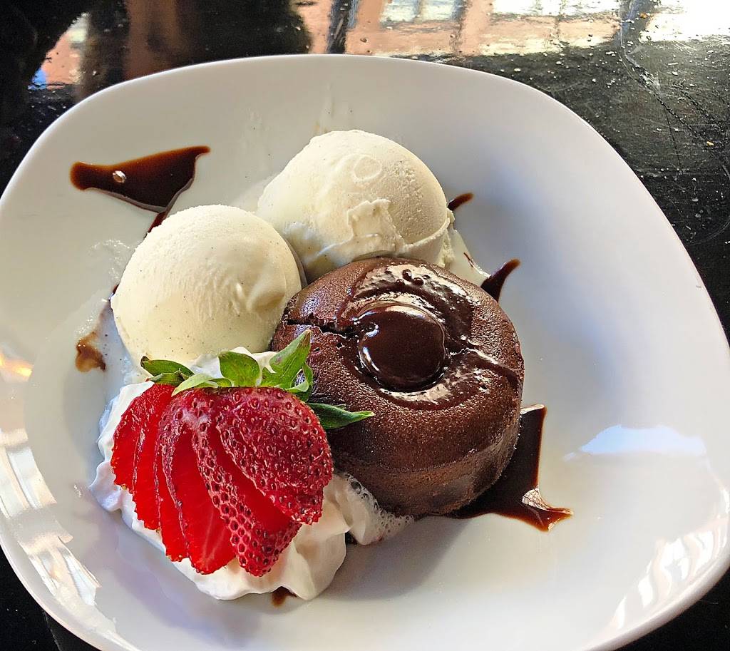 Capital House | meal takeaway | 308 W State St, Rockford, IL 61101, USA | 8157088989 OR +1 815-708-8989