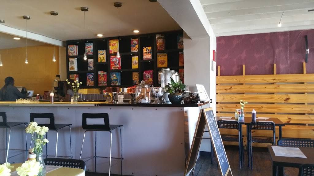 Debbies Delights | restaurant | 4495 Jonesboro Rd, Forest Park, GA 30297, USA | 3143302672 OR +1 314-330-2672