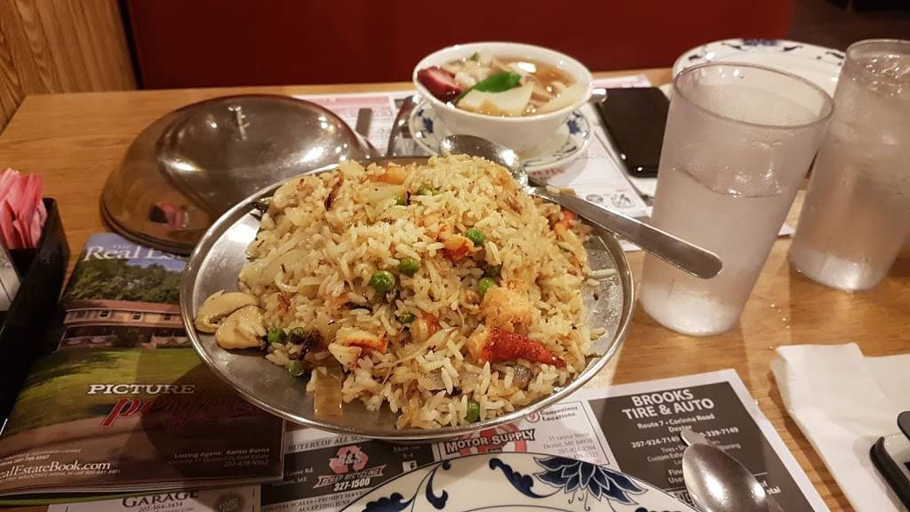 Moon Hing | restaurant | 1073 W Main St, Dover-Foxcroft, ME 04426, USA | 2075648440 OR +1 207-564-8440