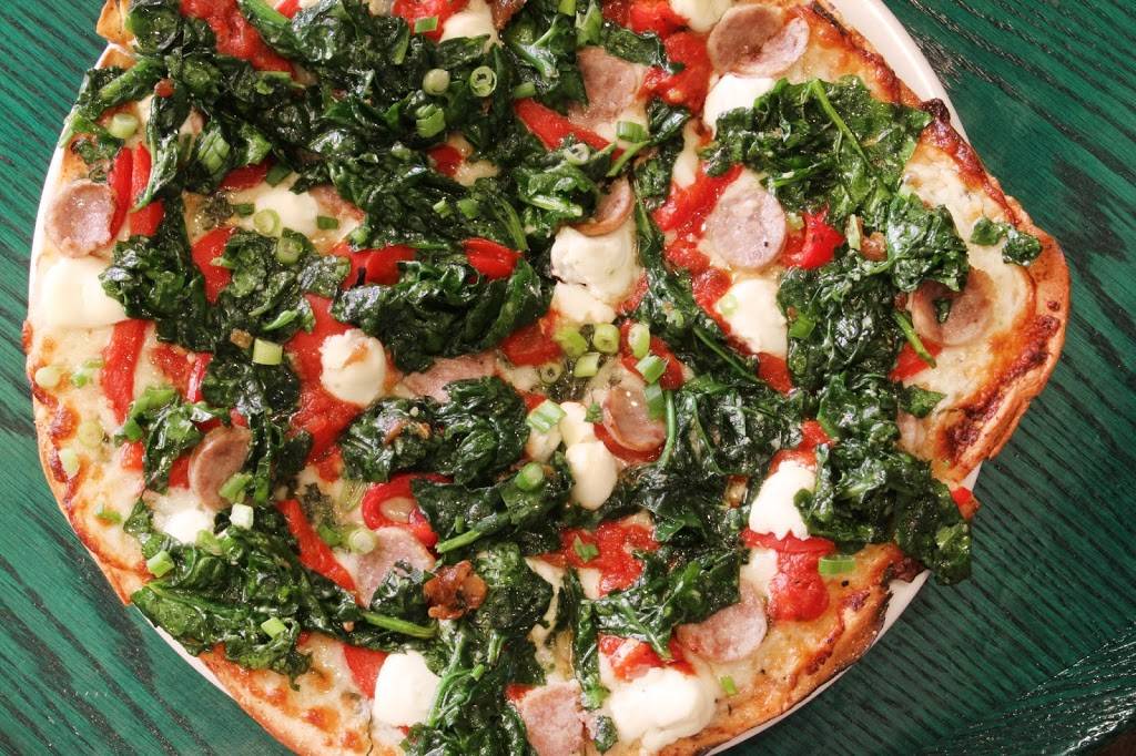 Bellas Restaurant | restaurant | 933 Hingham St, Rockland, MA 02370, USA | 7818715789 OR +1 781-871-5789