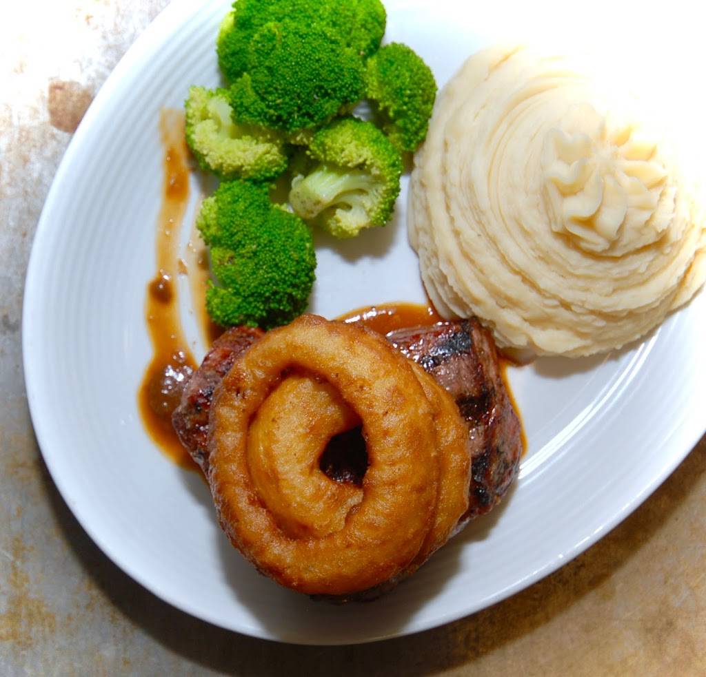 Roosters Roadhouse - Lobster Rolls - Craft Beer - Wine - Cockta | restaurant | 159 Mayville Rd, Bethel, ME 04217, USA | 2078240309 OR +1 207-824-0309