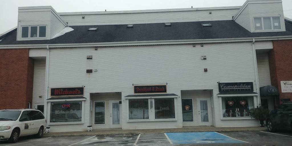 Michaels Deli | restaurant | 55 Elm St, Cheshire, CT 06410, USA | 2032721107 OR +1 203-272-1107