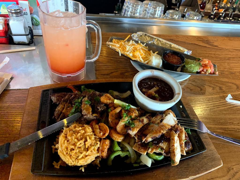 Chilis Grill & Bar | meal takeaway | 3670 Grand Ave, Chino Hills, CA 91709, USA | 9093649098 OR +1 909-364-9098