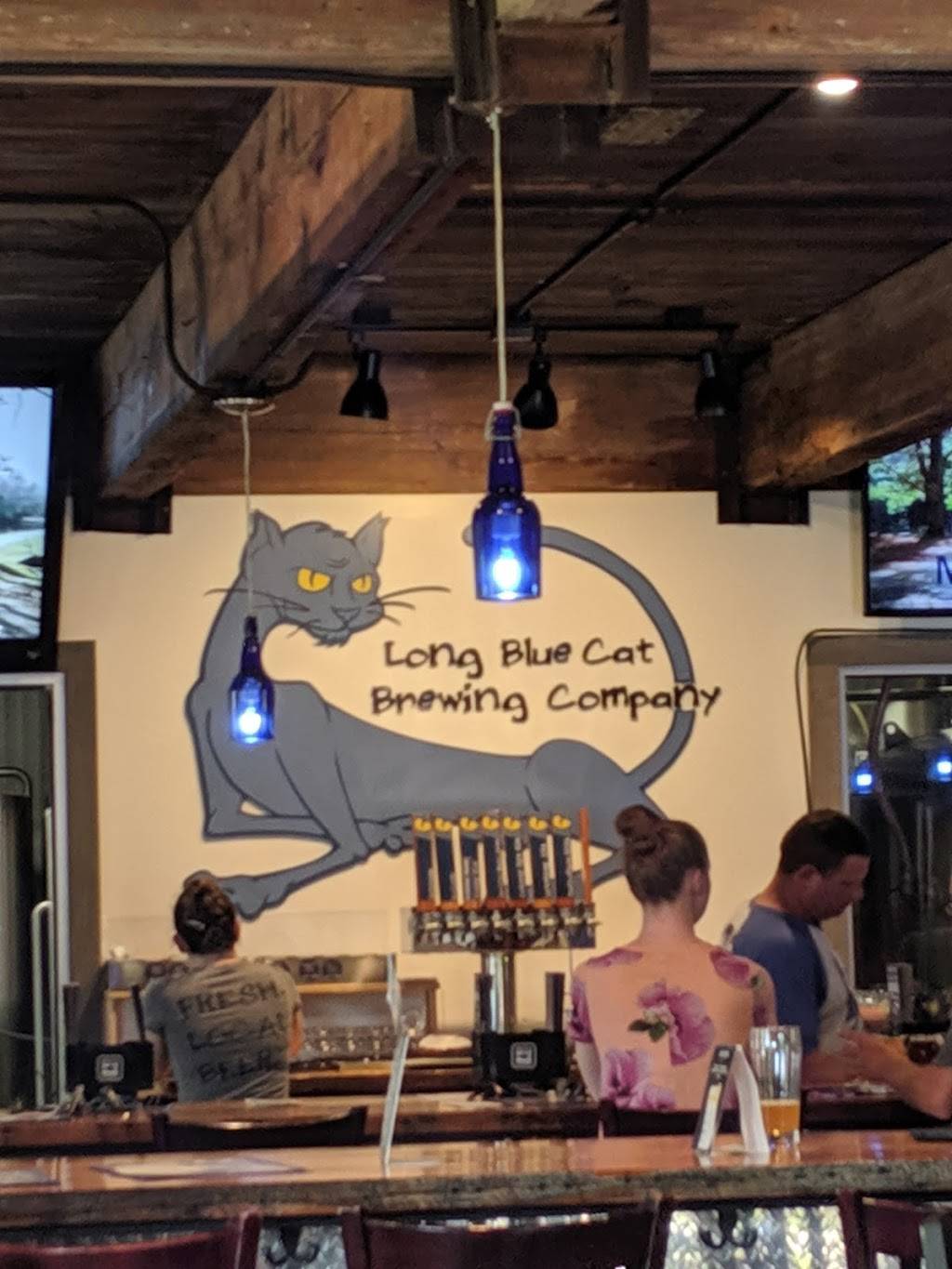 Long Blue Cat Brewing | restaurant | 298 Rockingham Rd, Londonderry, NH 03053, USA | 6038188068 OR +1 603-818-8068