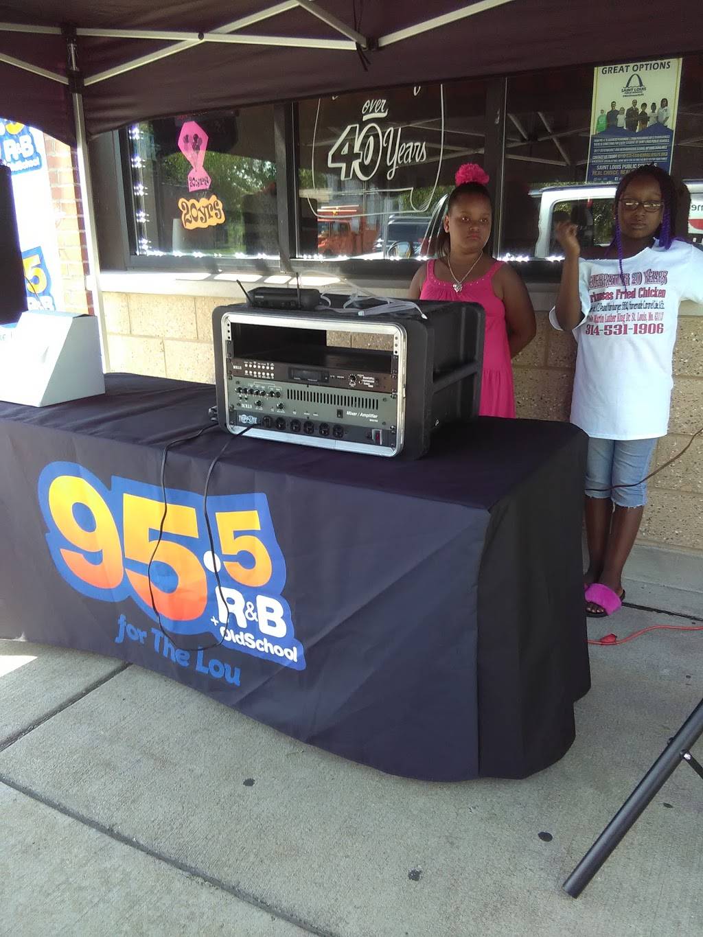 Arkansas Fried Chicken | restaurant | 4656 Dr Martin Luther King Dr, St. Louis, MO 63113, USA | 3145311906 OR +1 314-531-1906