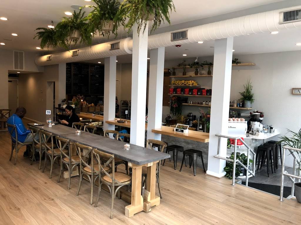 Jackie and Son | restaurant | 134 S Orange Ave, South Orange, NJ 07079, USA | 9738215438 OR +1 973-821-5438