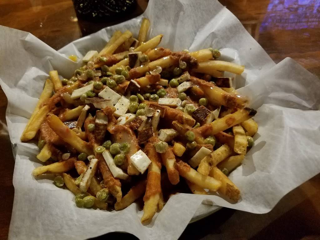 The Map Room | restaurant | 416 3rd St SE #8401, Cedar Rapids, IA 52401, USA | 3193620417 OR +1 319-362-0417