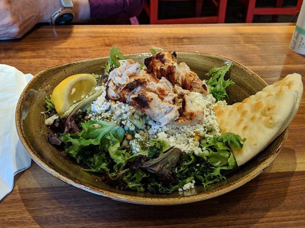 Luna Grill - Santa Barbara | restaurant | 3925 State St A, Santa Barbara, CA 93105, USA | 8056953925 OR +1 805-695-3925