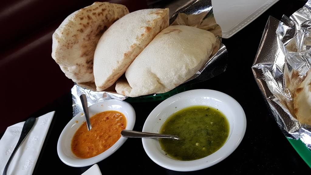 Babas Cafe | restaurant | 640 Lindero Canyon Rd, Oak Park, CA 91377, USA | 8188527433 OR +1 818-852-7433