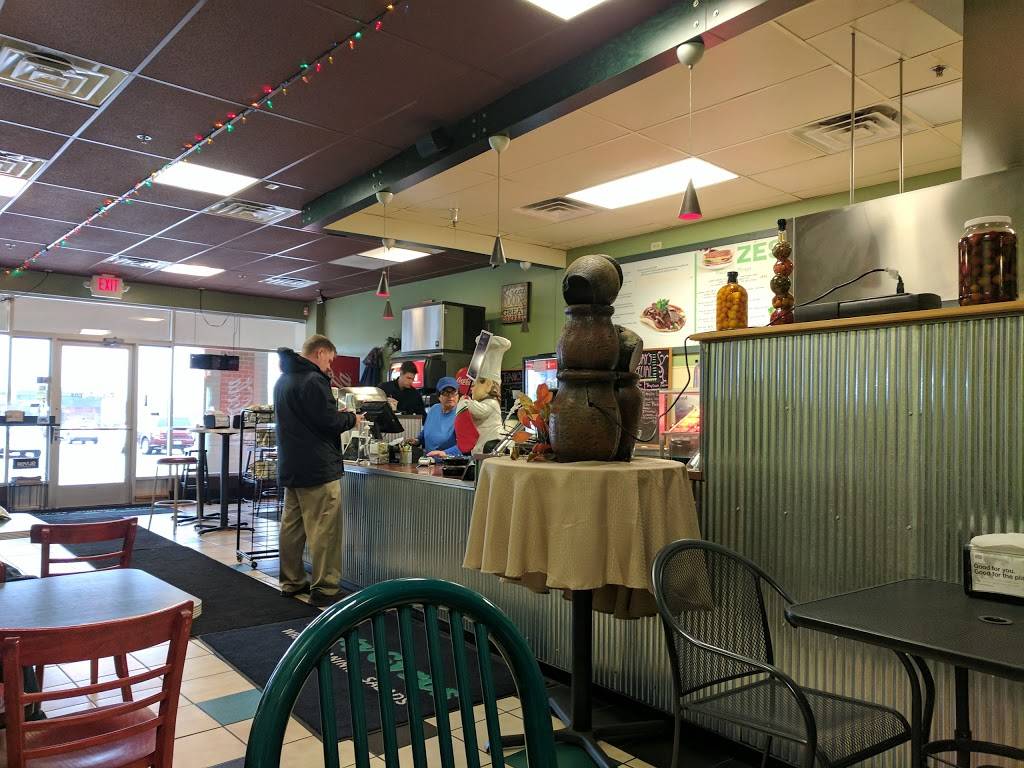 Zesty Gyros | restaurant | 1971 E Beltline Ave NE, Grand Rapids, MI 49525, USA | 6162598724 OR +1 616-259-8724