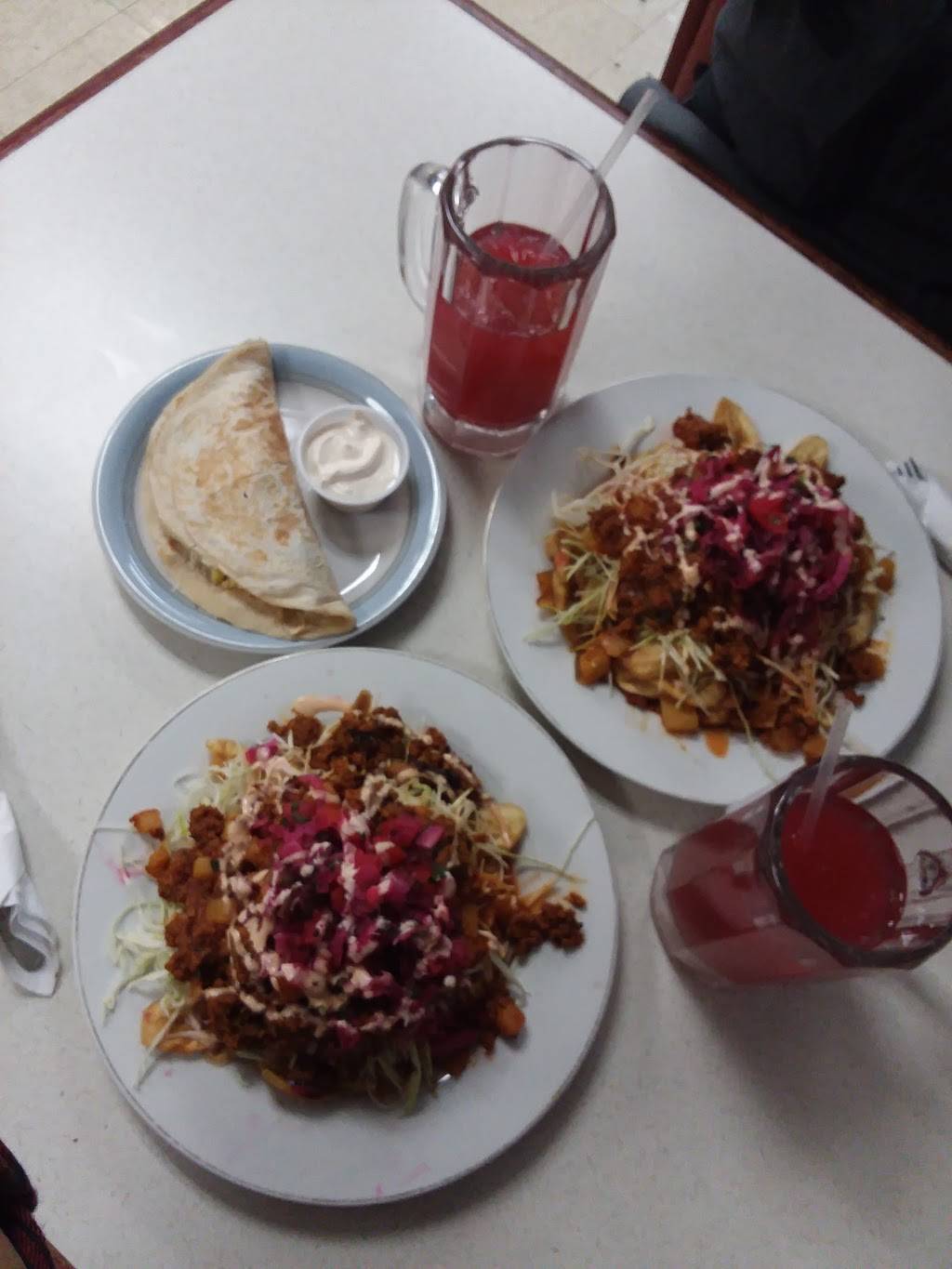 Latinos Unidos | restaurant | 6832 Midlothian Turnpike, Richmond, VA 23225, USA | 8042761074 OR +1 804-276-1074