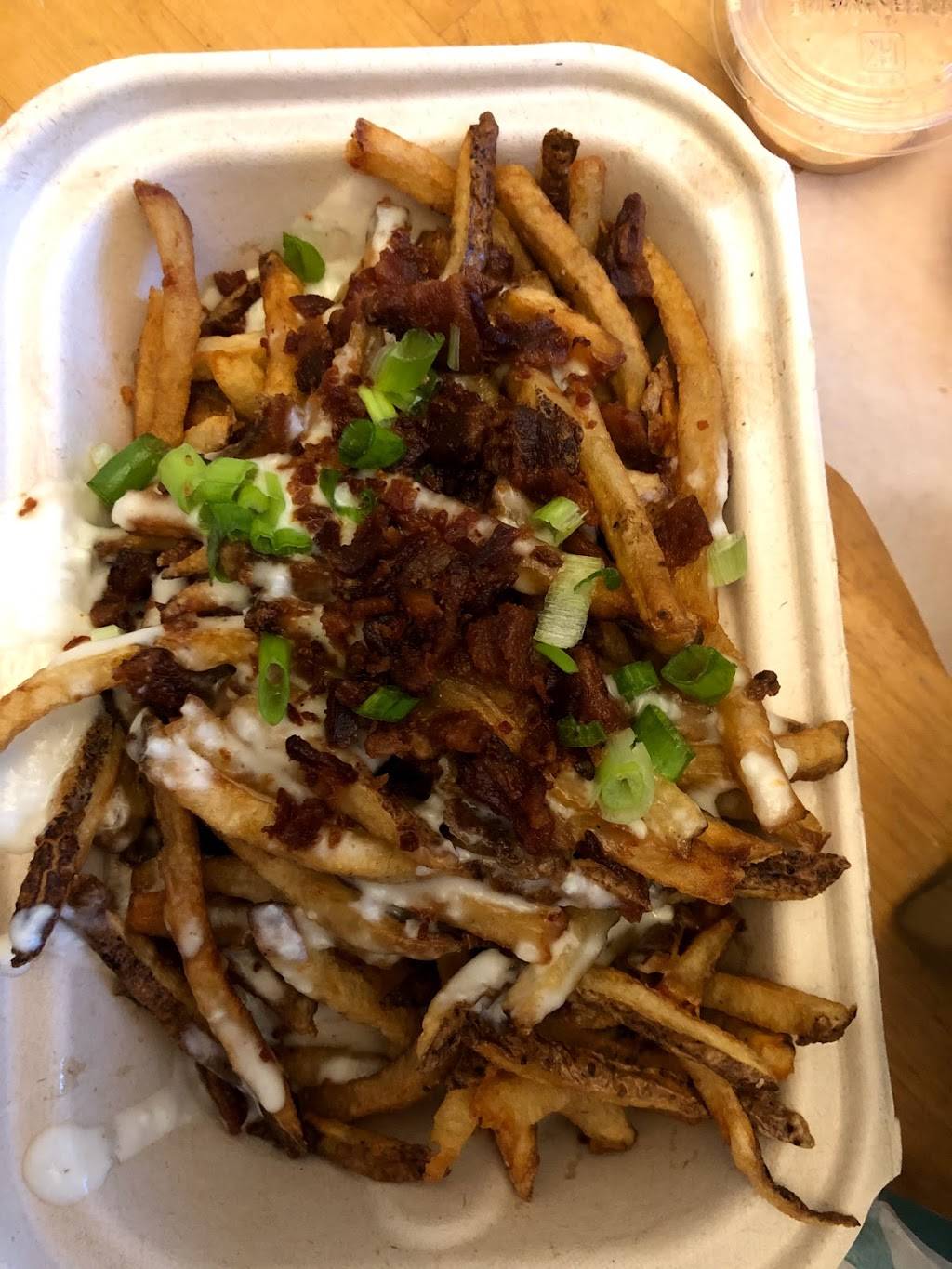 Apocalypse Burger | restaurant | 115 E 49th St, Indianapolis, IN 46205, USA | 3174265001 OR +1 317-426-5001