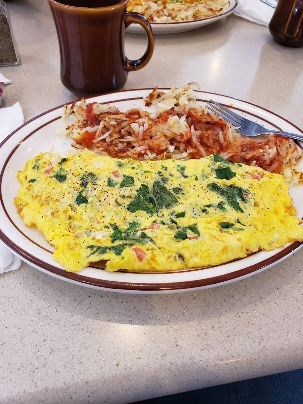 Leos Coney Island - Canton (on Mich. Ave) | restaurant | 41584 Michigan Ave, Canton, MI 48188, USA | 7342704970 OR +1 734-270-4970