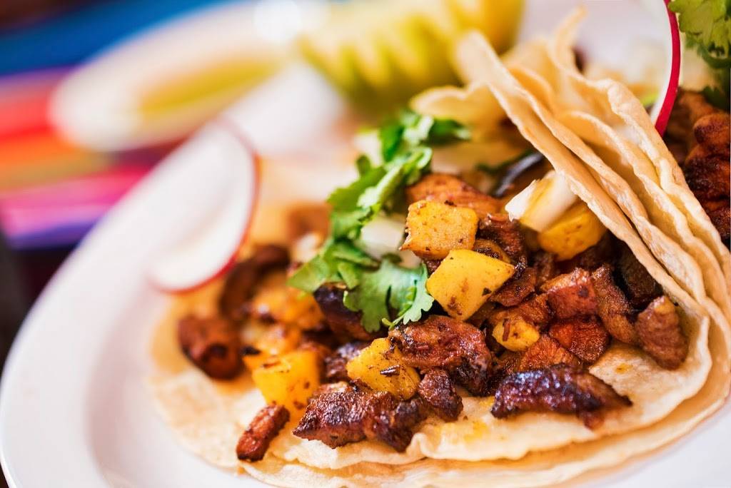 Homemade Taqueria | restaurant | 243 Fulton Ave, Hempstead, NY 11550, USA | 5164836151 OR +1 516-483-6151