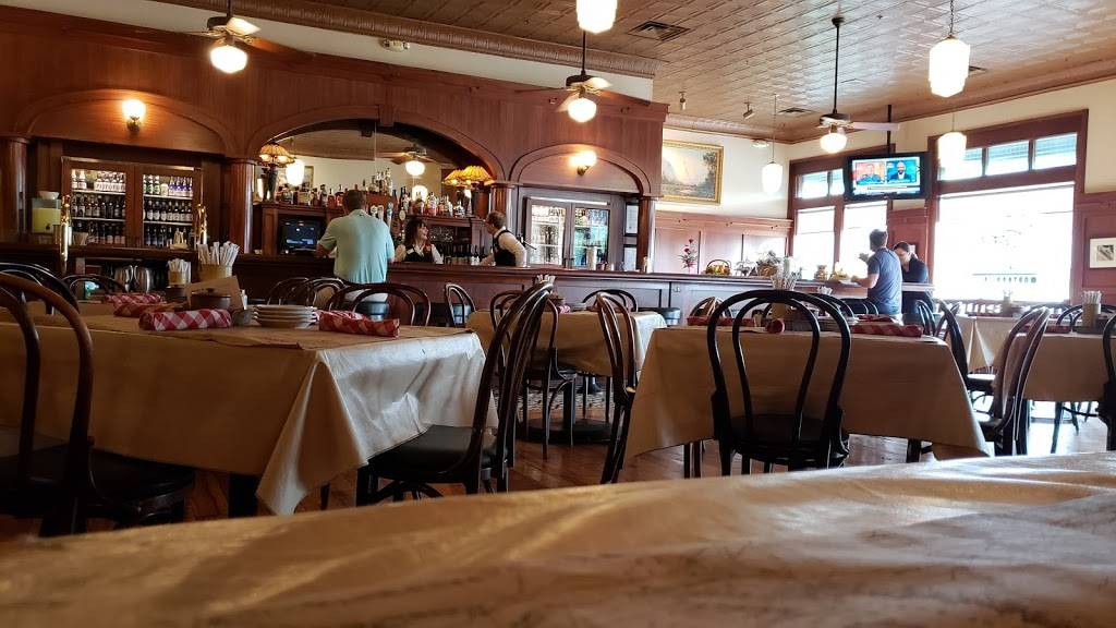 Teds Montana Grill | restaurant | Hamburg Pavilion, 2304 Sir Barton Way #170, Lexington, KY 40509, USA | 8592635228 OR +1 859-263-5228