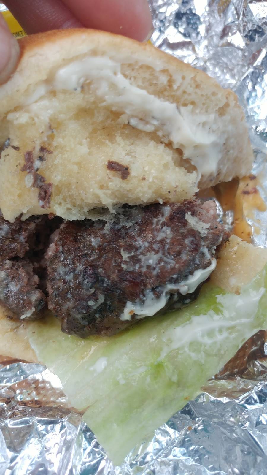 Cook Out | restaurant | 131 University Plaza Dr, Martin, TN 38237, USA | 8665470011 OR +1 866-547-0011