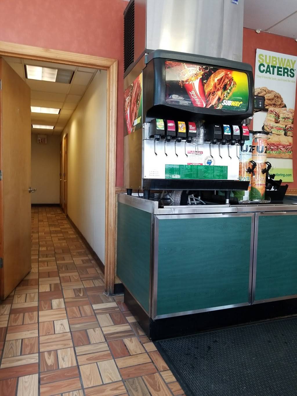 Subway | restaurant | 353 Murfreesboro Rd, Nashville, TN 37210, USA | 6152567827 OR +1 615-256-7827