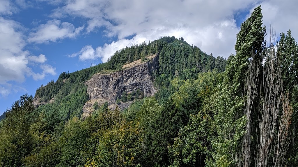 HUFF N PUFF | restaurant | 9455 US-12, Randle, WA 98377, USA | 3604975721 OR +1 360-497-5721