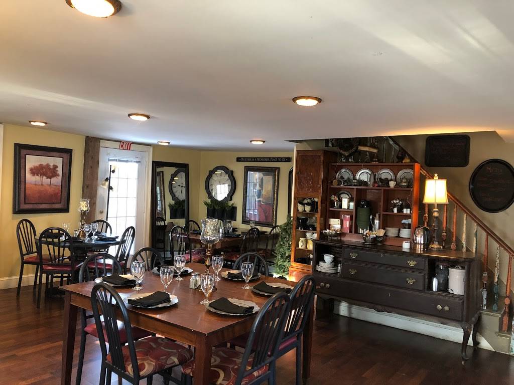 Parsonage House | restaurant | 276 Dunham Rd, Vassalboro, ME 04989, USA | 2074467721 OR +1 207-446-7721