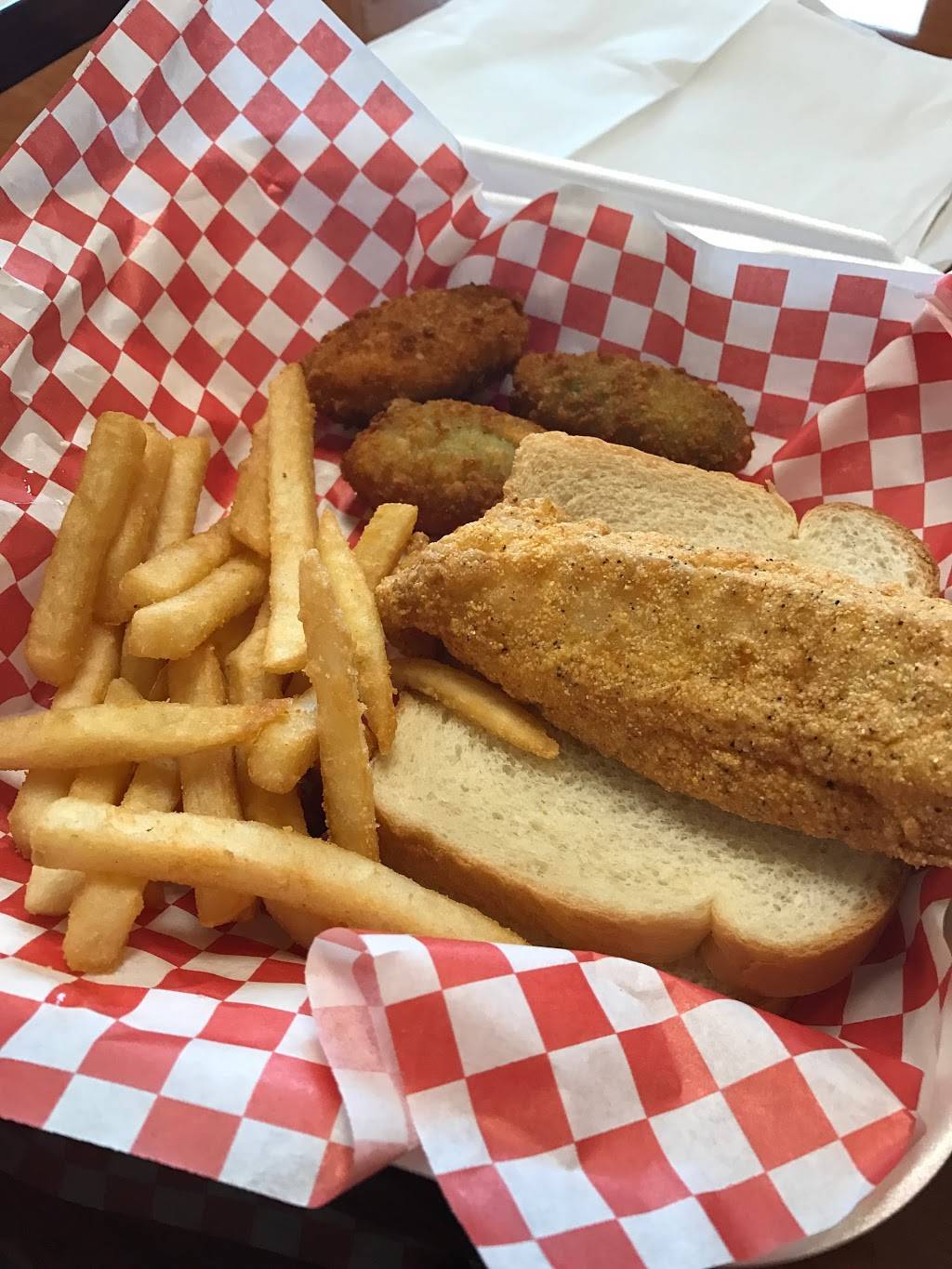 Sharks Seafood | restaurant | 3099 Breckenridge Ln Suite 101, Louisville, KY 40220, USA | 5024505775 OR +1 502-450-5775