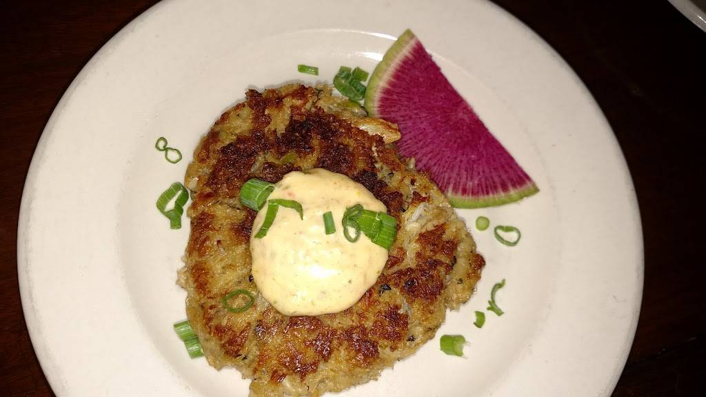 Henrys Restaurant | restaurant | 536 W Main St, Fort Wayne, IN 46802, USA | 2604260531 OR +1 260-426-0531