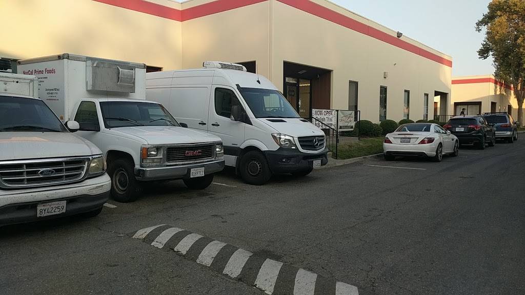 Delish Thai, Takeout/delivery/Catering | meal takeaway | 936 Detroit Ave, Concord, CA 94518, USA | 9252749559 OR +1 925-274-9559