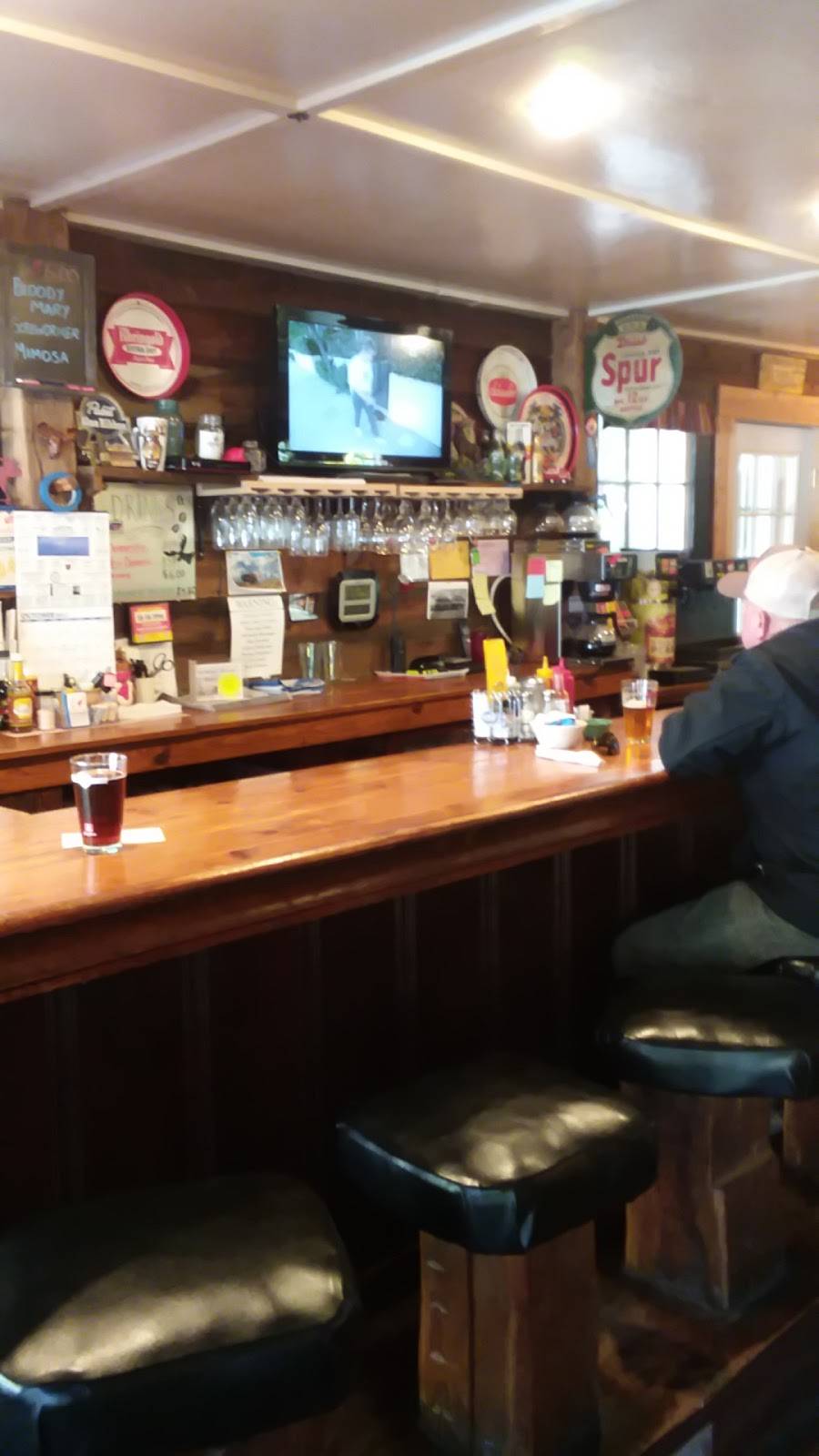 Red Moose Cafe & Inn | restaurant | 224 Main St, Sierra City, CA 96125, USA | 5308621024 OR +1 530-862-1024