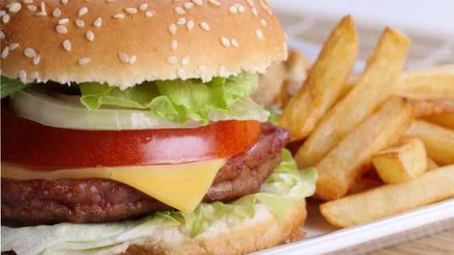 Gabby’s Sports Bar and Grill | restaurant | 635 N Country Club Dr, Mesa, AZ 85201, USA | 4808279776 OR +1 480-827-9776