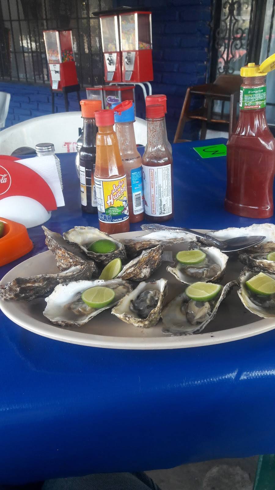 Mariscos el Tiburón | restaurant | Calle Lázaro Cárdenas del Río 4, Col.Plan Libertador, Plan Libertador, 22710 Rosarito, B.C., Mexico | 0446618509710 OR +52 1 661 850 9710