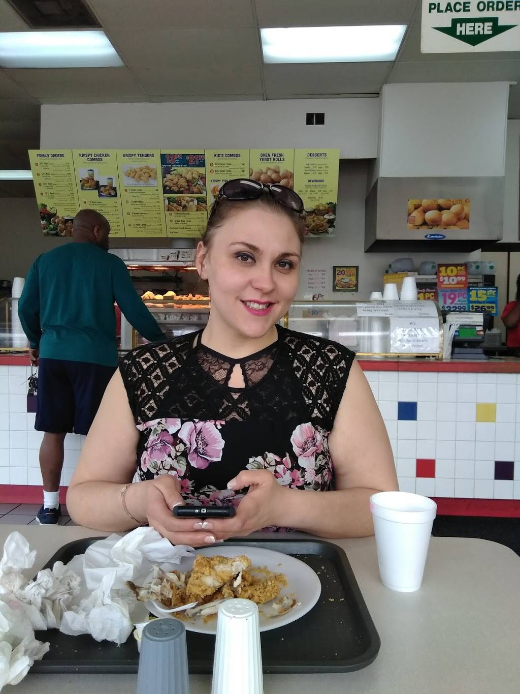 Hartz Chicken Express | restaurant | Houston, TX 77085, USA | 7137285233 OR +1 713-728-5233