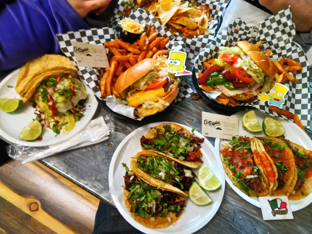 Vinewood Mexican Bakery | bakery | 988 Vinewood St, Wyandotte, MI 48192, USA | 3136104274 OR +1 313-610-4274