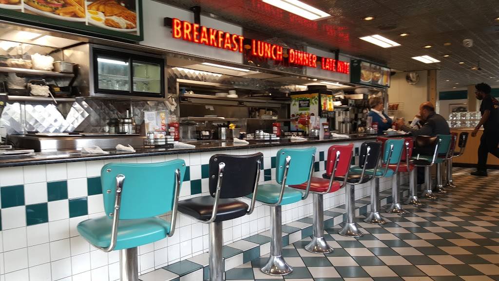 Dennys | restaurant | 4541 Hypoluxo Rd, Lake Worth, FL 33463, USA | 5614334008 OR +1 561-433-4008