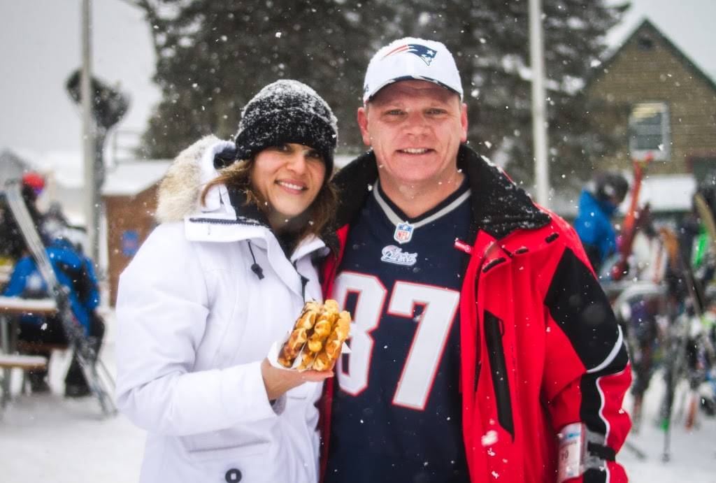 Waffle Cabin | restaurant | 29 Mount Snow Road, West Dover, VT 05356, USA | 8002487669 OR +1 800-248-7669