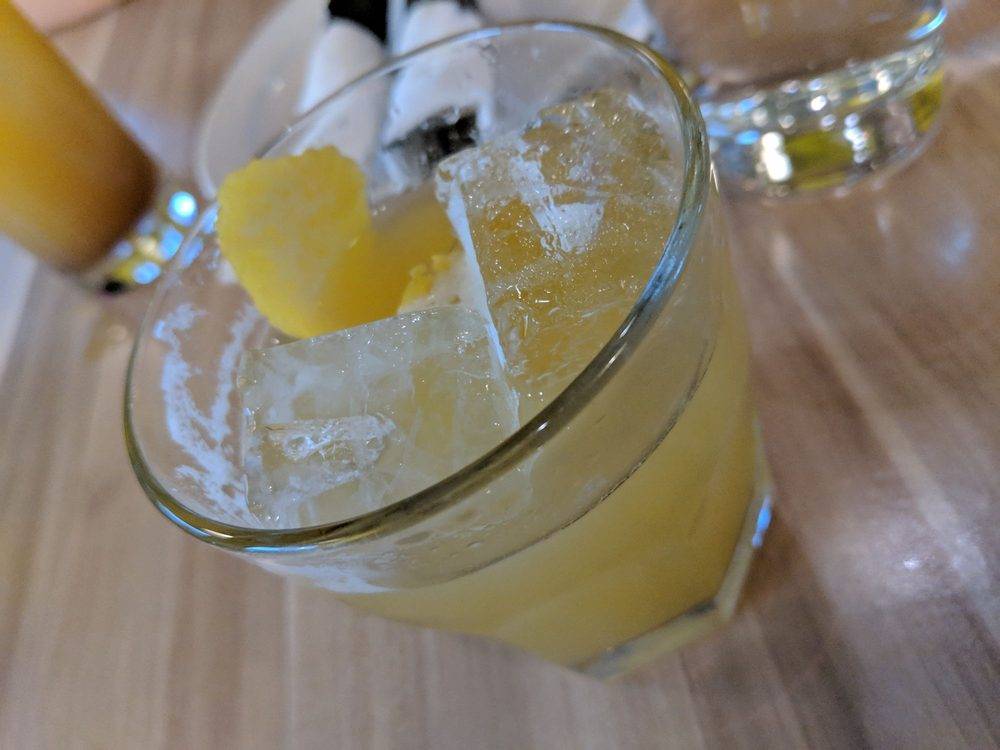 BIG & little’s Restaurant and Bar | restaurant | 3000 W Fullerton Ave, Chicago, IL 60647, USA | 7736879033 OR +1 773-687-9033