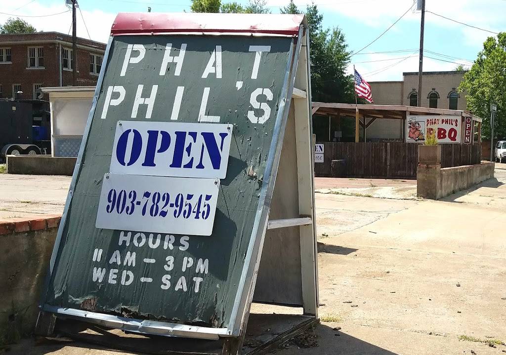 Phat Phils BBQ | restaurant | 1343 S Church St, Paris, TX 75460, USA | 9037829545 OR +1 903-782-9545