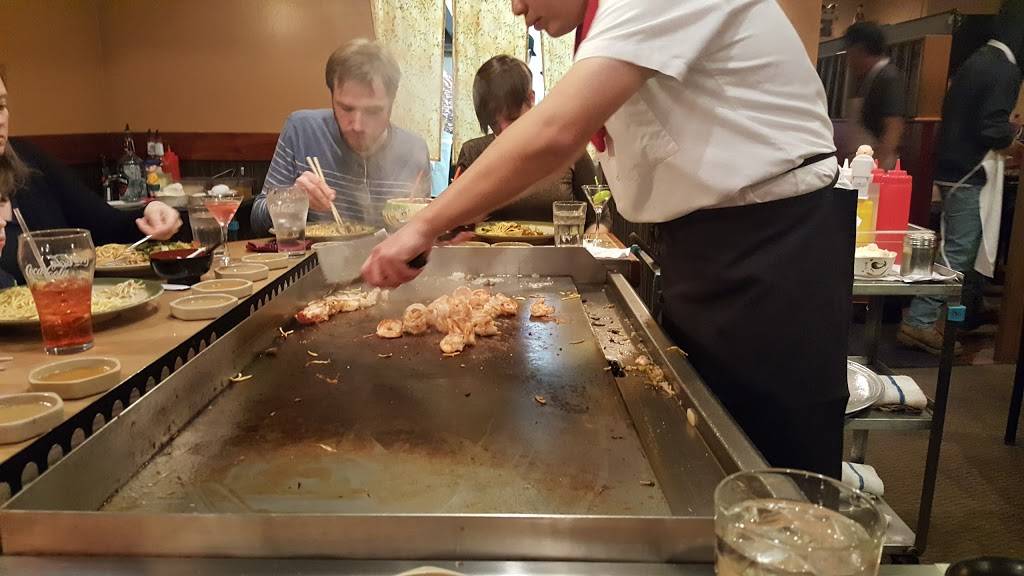 Moritomo Japanese Steakhouse & Sushi Bar | restaurant | 32 Fort Eddy Rd, Concord, NH 03301, USA | 6032248363 OR +1 603-224-8363