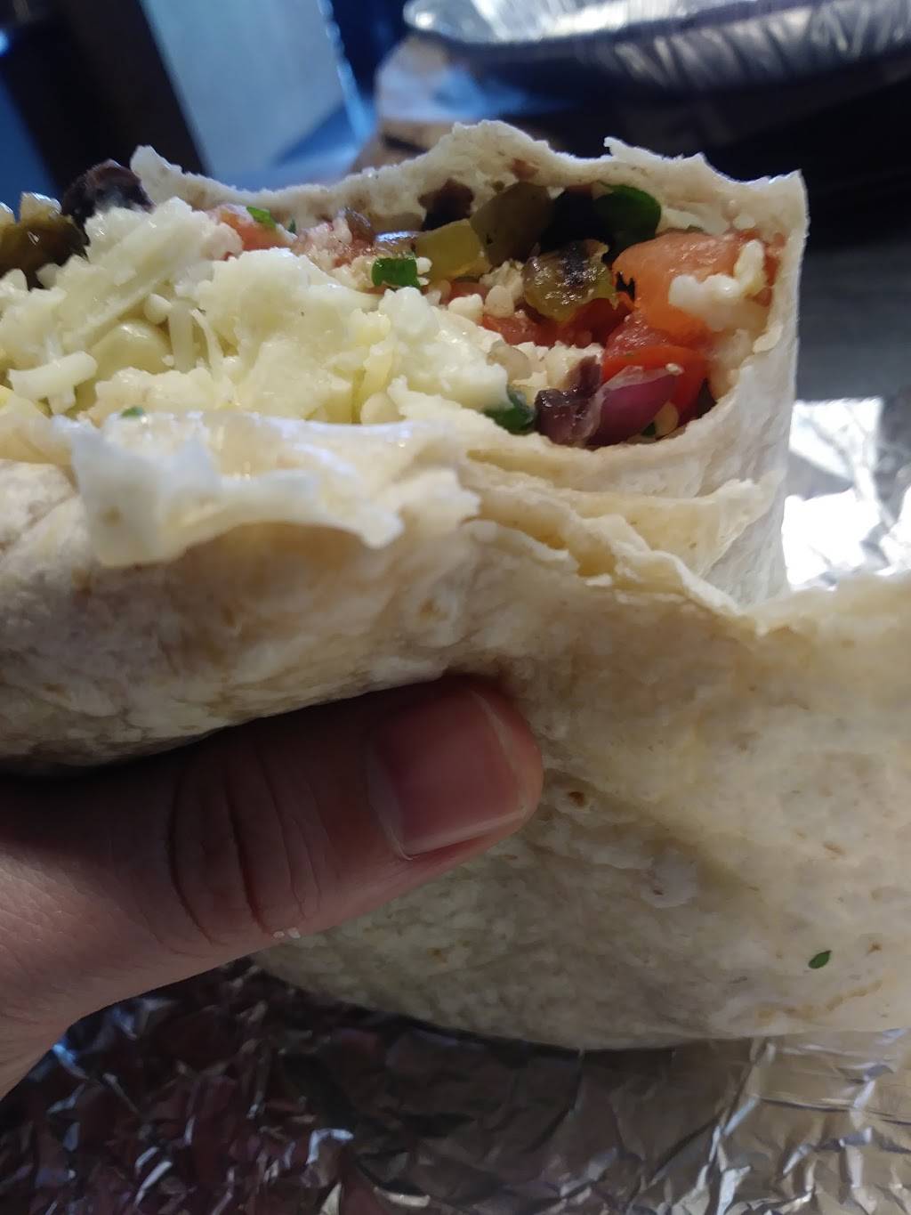 Chipotle Mexican Grill | restaurant | 2379 Iron Point Rd Ste 120, Folsom, CA 95630, USA | 9166054040 OR +1 916-605-4040